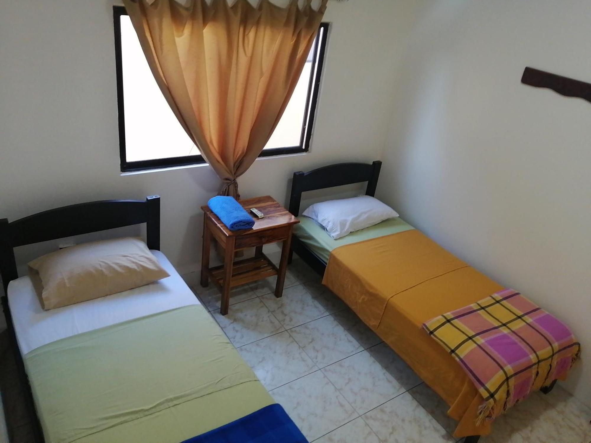 Hostal La Casa De Luis Пуэрто-Бакерисо-Морено Экстерьер фото