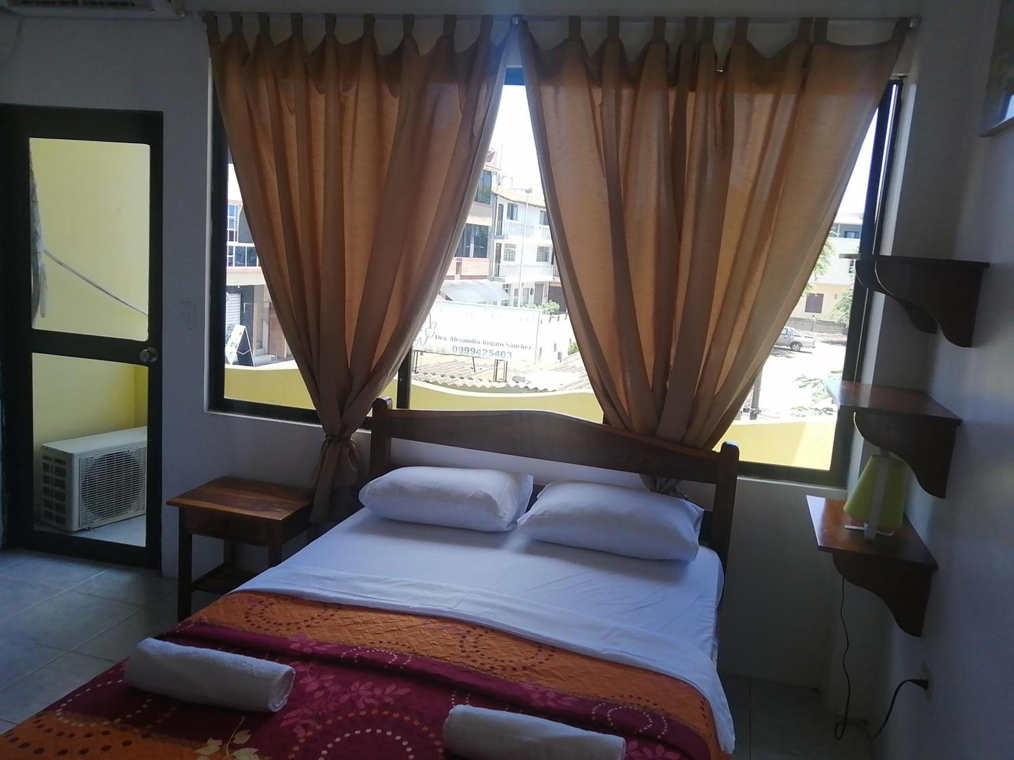 Hostal La Casa De Luis Пуэрто-Бакерисо-Морено Экстерьер фото